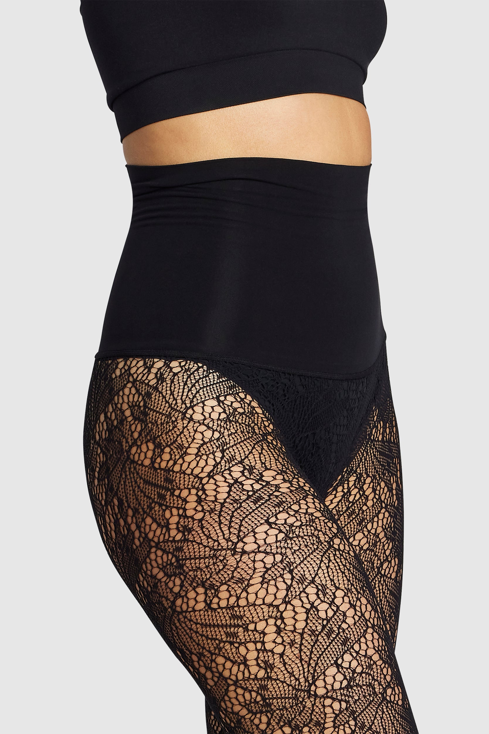 Peacock Lace tights with feather patterns
