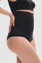 Black sculpting high-waist pant with HeroPanels and perforation