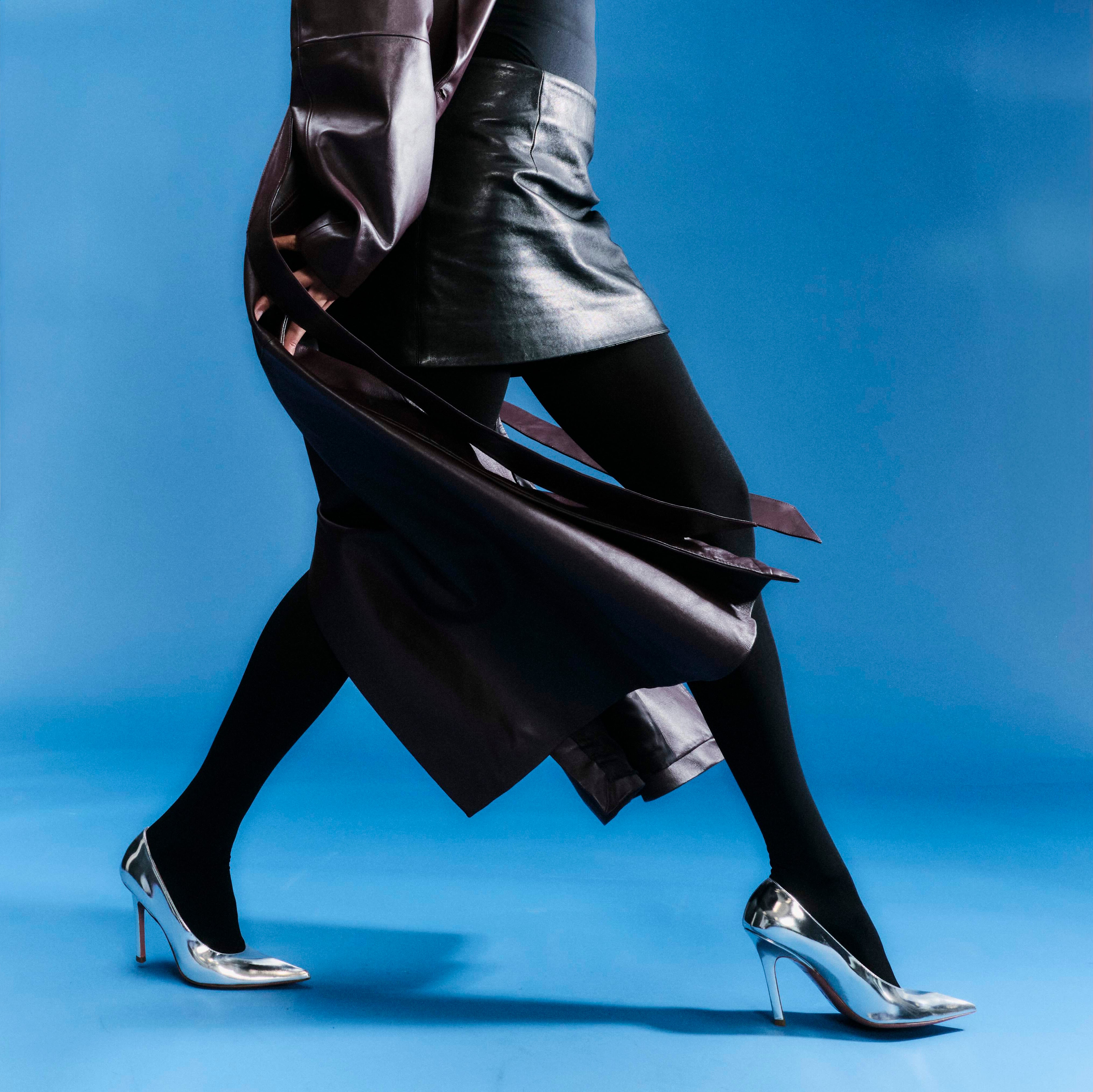 How to Wear Black Tights with a Dress | Styling Tips | Heist Studios How to Wear Black Tights with a Dress | Styling Tips | Heist Studios
