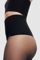 Sheer 15 denier ladder-resistant tights