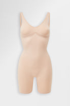 Almond Contour Seamless Shorty Body with compression