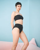Soft, smoothing brief with aloe vera finish.
