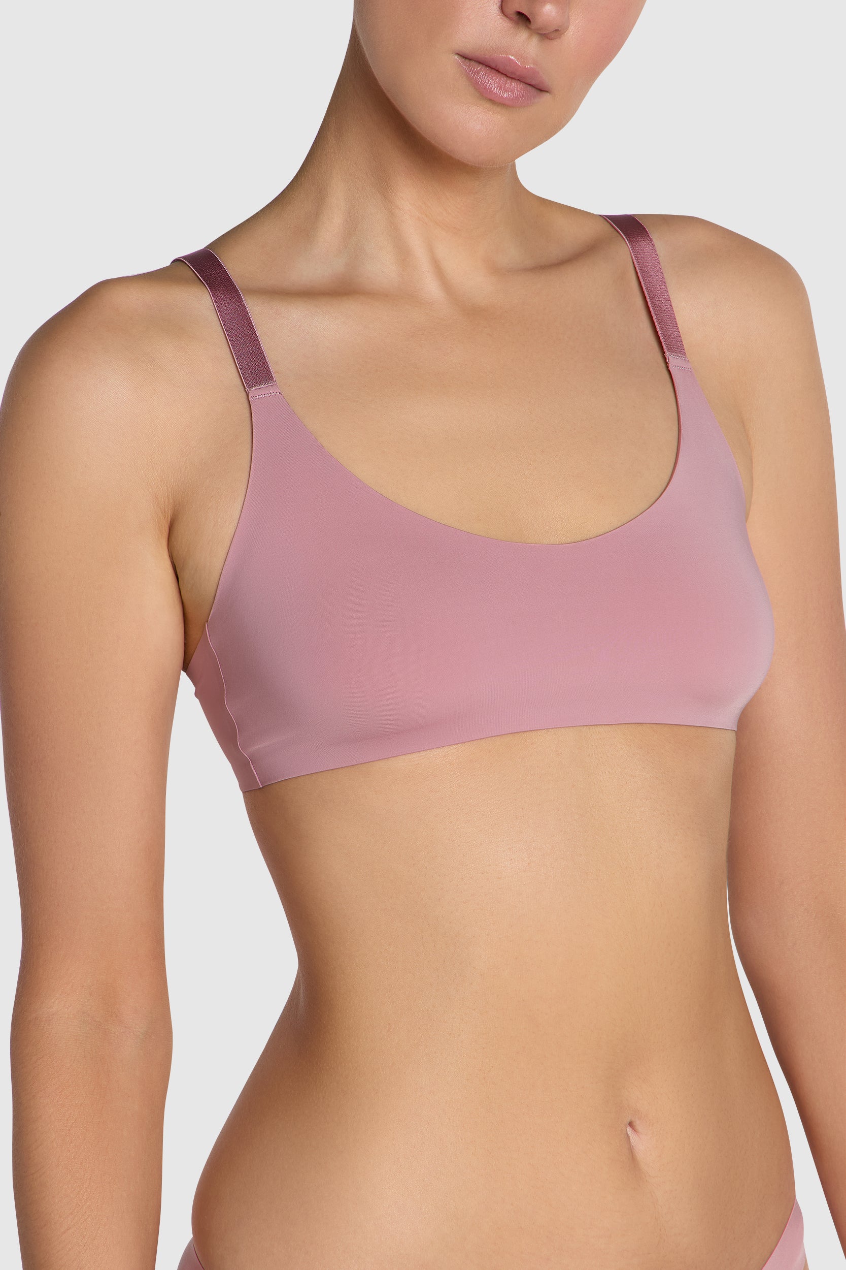 Smooth Scoop Neck Bralette Dusky